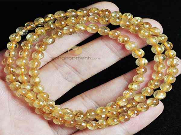 Giá trị thạch anh tóc vàng