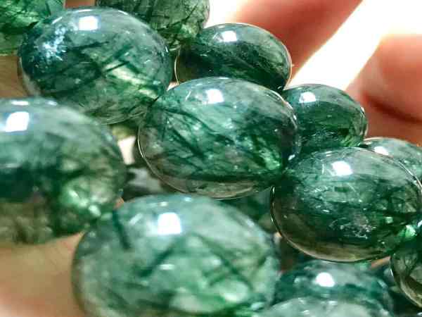 Ý nghĩa của đá thạch anh xanh Ý nghĩa của đá thạch anh xanh