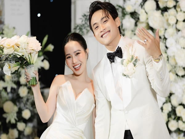 Chồng 1999 vợ 2002 cưới năm nào hợp?