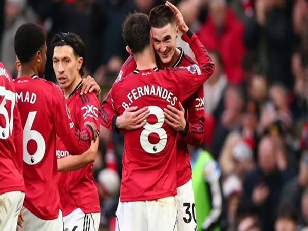 Carrick chờ cú hích từ lực lượng trở lại
